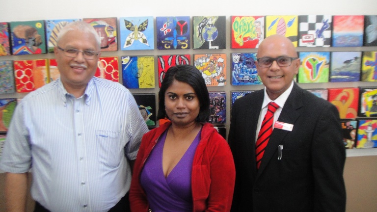 Dr James (Centre) with College of Cape Town Deputy CEO: Academic Mr Peters (Left) and Academic Manager Mr Gafieldien (Right)