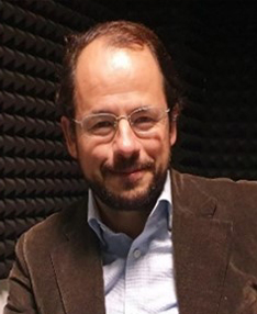 Prof-Marco-Corradi-t.jpg