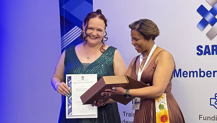 A research management_Banner.png