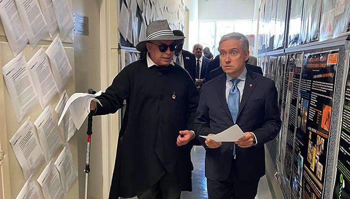 Banner_Canadian minister.png