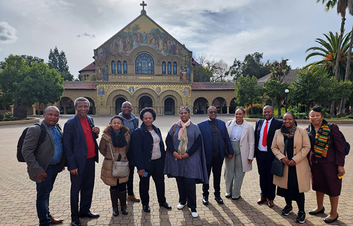 A scenic stop on the Unisa delegation’s tour of Stanford University’s campus