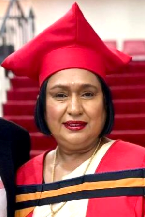 Dr%20Bisini%20Naidoo