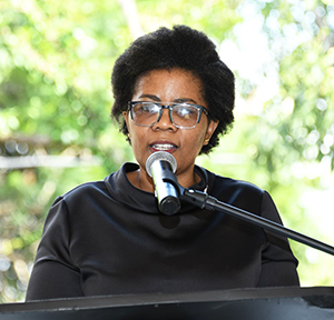 Prof%20Puleng%20LenkaBula%20(Unisa%20VC)