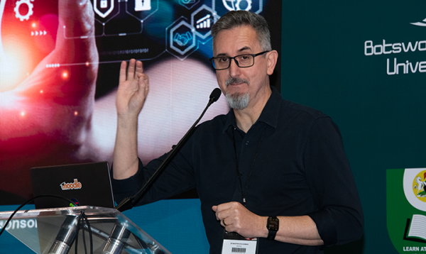 Dr%20Martin%20Dougiamas,%20Moodle%20founder