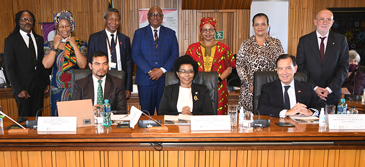 MOU Cover teaser.jpg