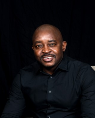 Dr_V_Masindi