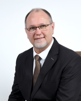 Prof_L_Leonard