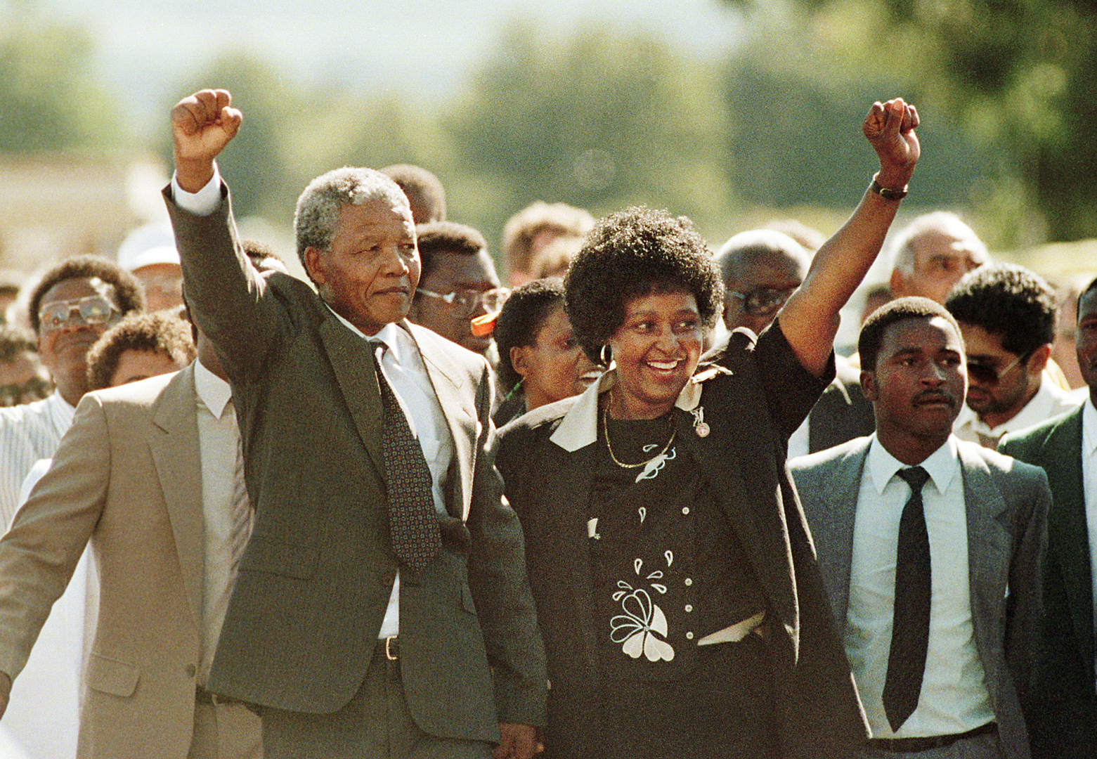 <p>In a speech delivered on 2 February, P.W. Botha’s successor, F.W. de Klerk, unbans the leading liberation movements and enters into “talks about talks” aimed at transforming South Africa. On 11 February, Nelson Mandela is released from Victor Verster prison.</p>
