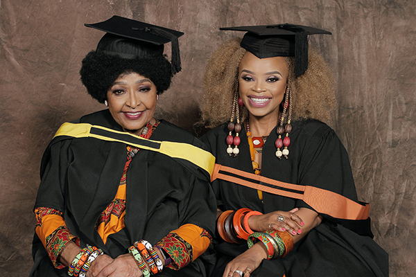 Winnie%20Madikizela%20Mandela%20and%20Zoleka%20Mandela