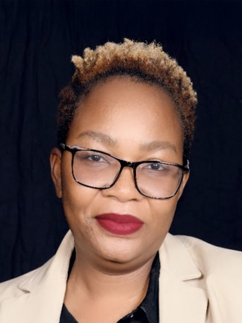 Dr L Ncube
