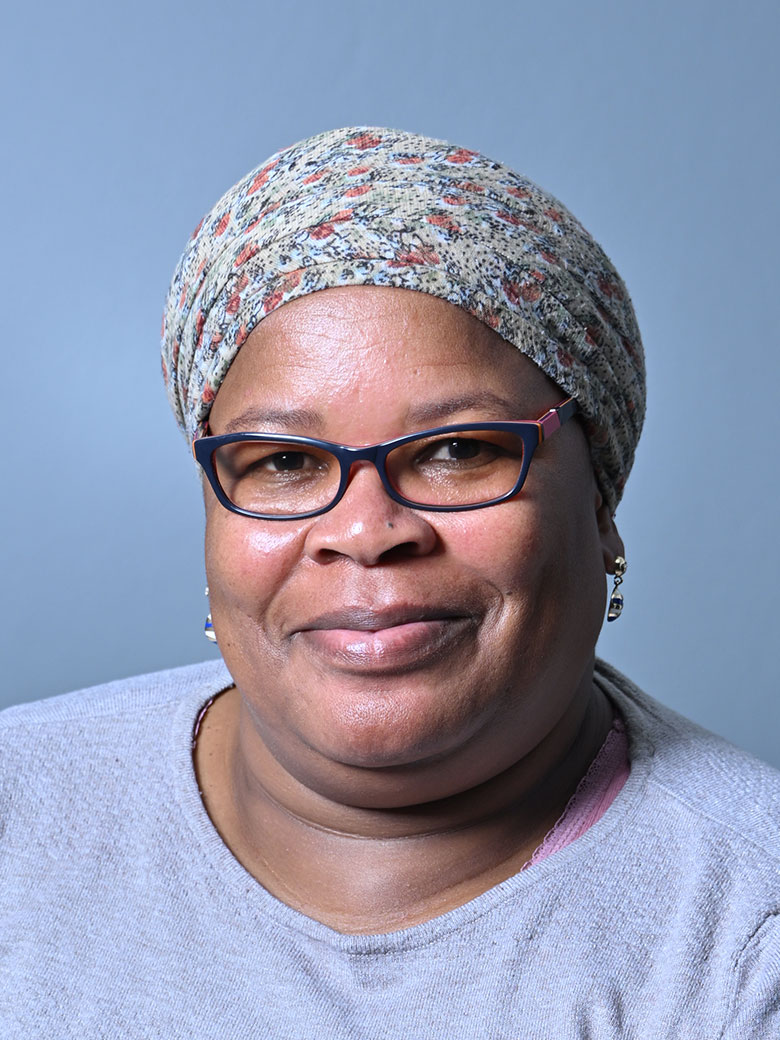 Dr M Ledwaba