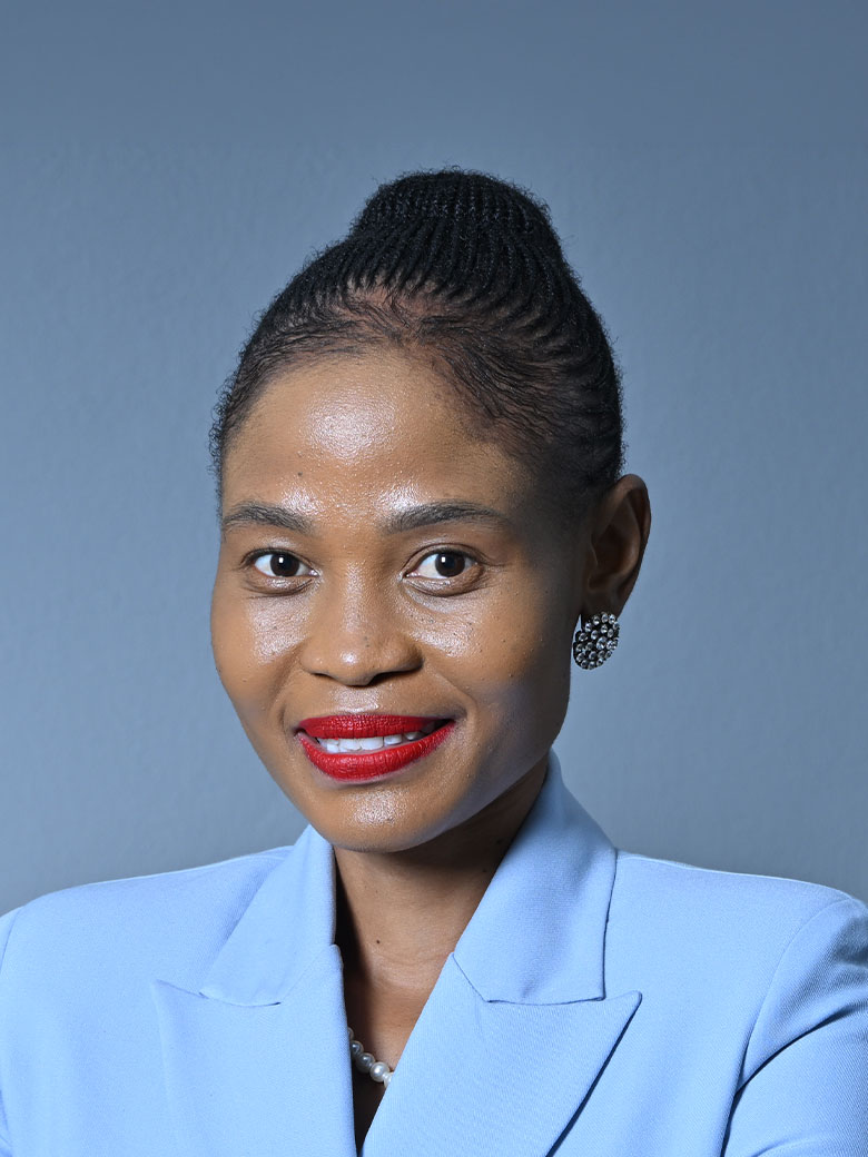 Dr T Motlhalamme     