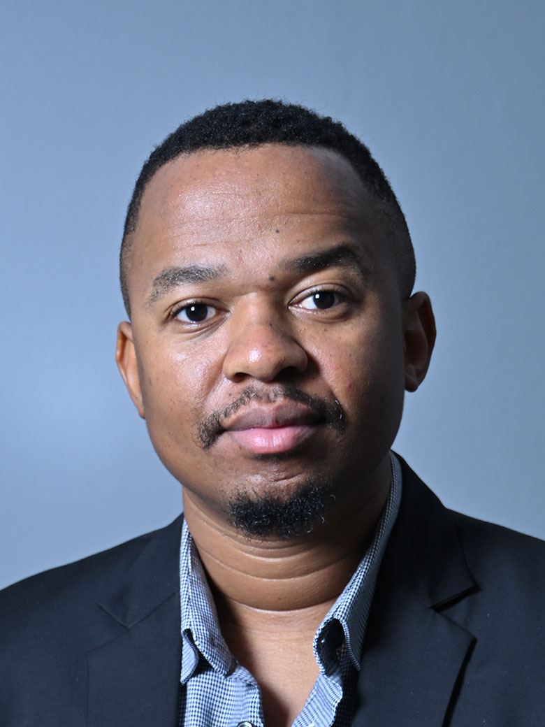 Dr M Msomi