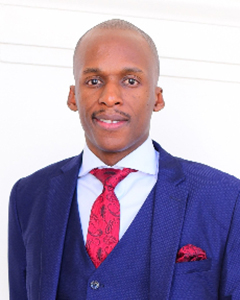 Dr B Mahosi