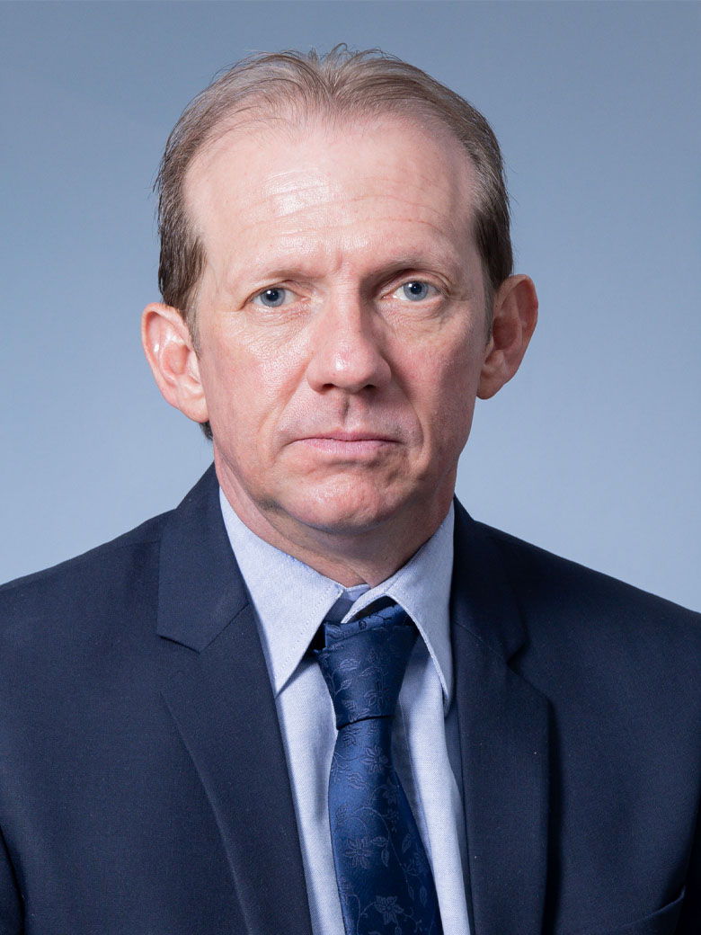 Prof E Hurter