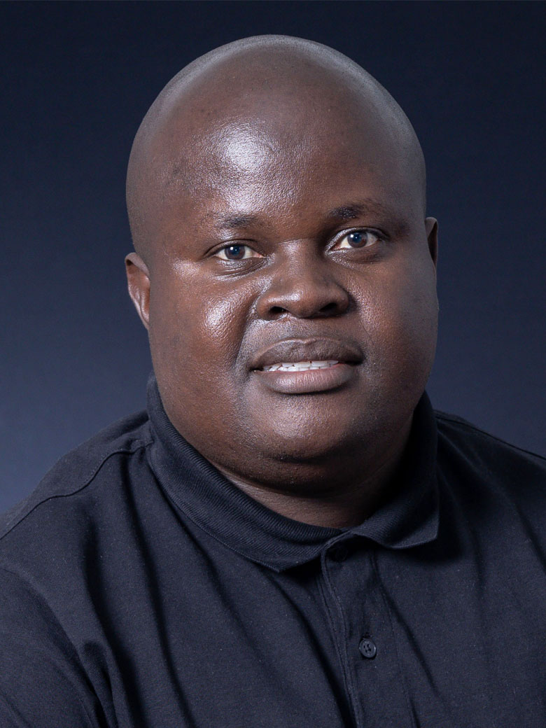 Mr DM Mahhumane