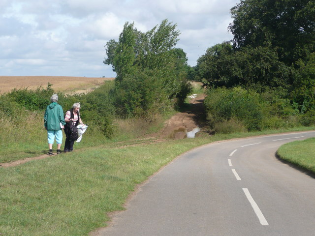 File:"Viking Way" junction with Saltby-Hungerton road - geograph.org.uk - 1428895.jpg