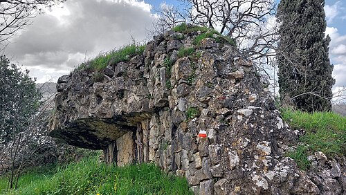 The cut stone, at the medieval Cennina Castle (Bucine - Tuscany)