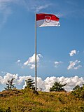 * Nomination Franconian flag (Franken Rechen) on the hill in Köttel. Looking north. --Ermell 05:25, 7 May 2025 (UTC) * Promotion  Support Good quality. --Tournasol7 06:01, 7 May 2025 (UTC)