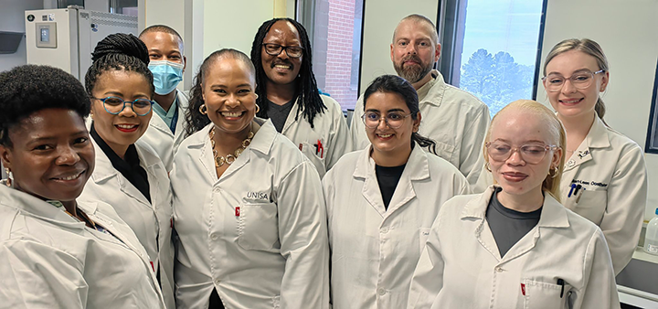 BZ_Biotechnology%20research%20group%20at%20Unisa.png