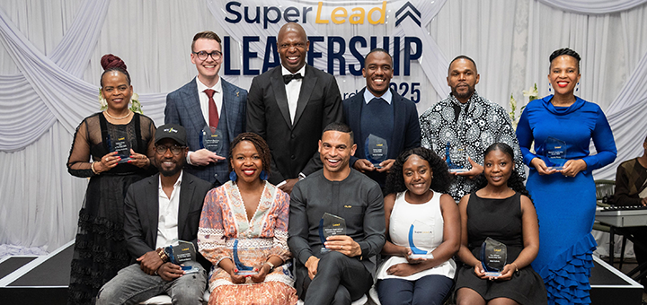 The%20top%20ten%20CEOs%20and%20category%20winners_body.png