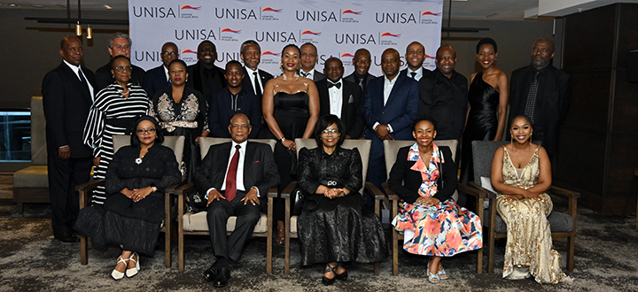 Unisa-Awards-group_Teaser F.png