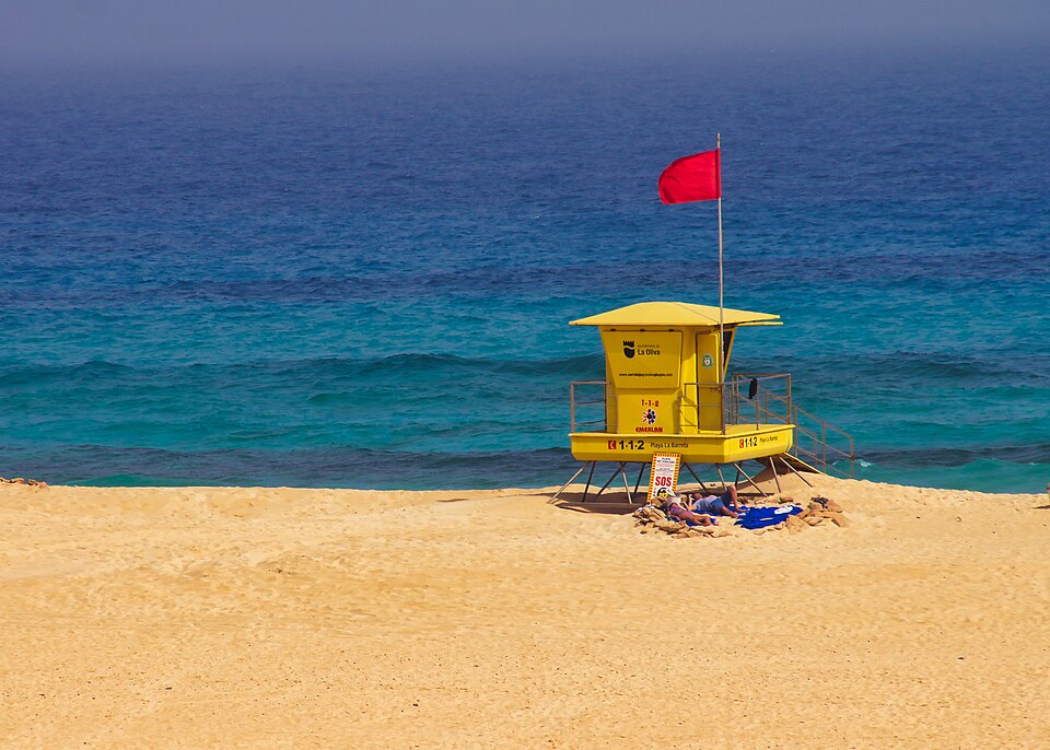 Rettungsschwimmer im Parque Natural de Corralejo, Fuerteventura
