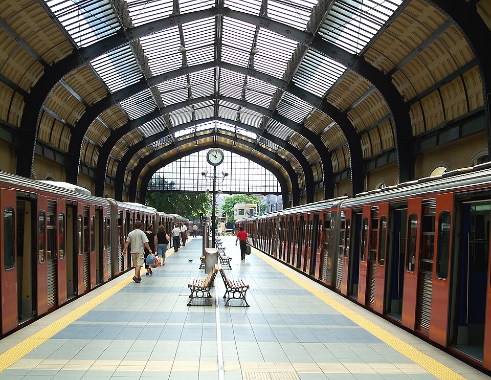 File:Athens Metro Piraeus station, Line 1.jpg