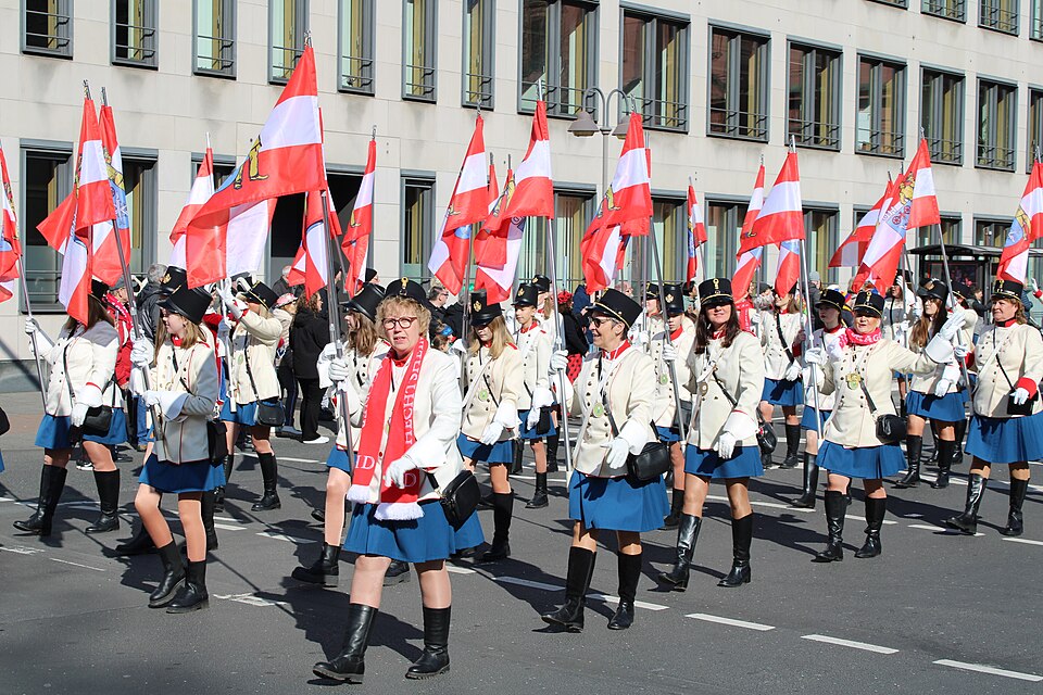 Flag-Corps, Carnival Parade