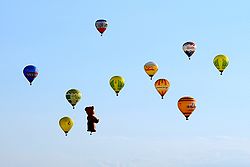 Hotair balloons amk.jpg