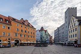 Regensburg, Haidplatz, 2017-06 CN-01.jpg