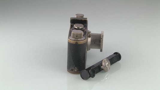 File:2015-08-13 - Leica I, 1927 - lange Fassung mit Musik.webm