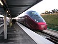 Rame de train à grande vitesse AGV d'Alstom, en livrée rouge NTV .Italo, stationnée en gare de Besançon Franche-Comté TGV