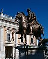 Statua Marco Aurelio replica Campidoglio 09feb08.jpg