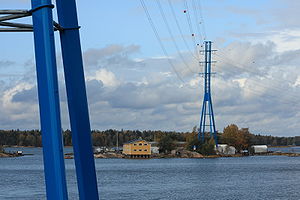 Salmisaari-Meilahti power line.JPG