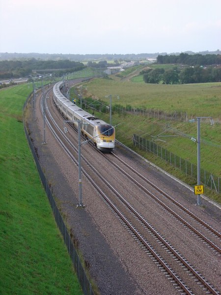File:Eurostar on Channel Tunnel Rail Link.jpg