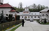 Mănăstirea Sfânta Treime Strâmba Jiu (GORJ) (3).jpg