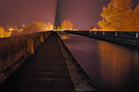 Pont canal agen2.jpg