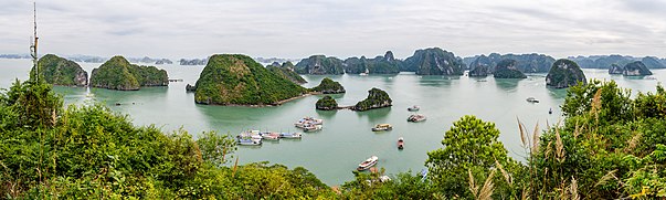 Hạ Long Bay, Ti Tốp Island, 2020-01 CN-01.jpg