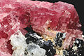 Rhodocrosite, galène, pyrite, fluorine (Chine) 1.jpg
