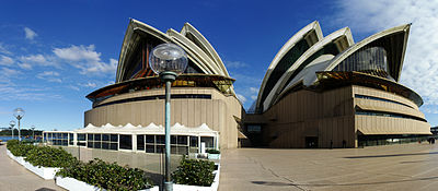 Sydney Opera House Pano.jpg
